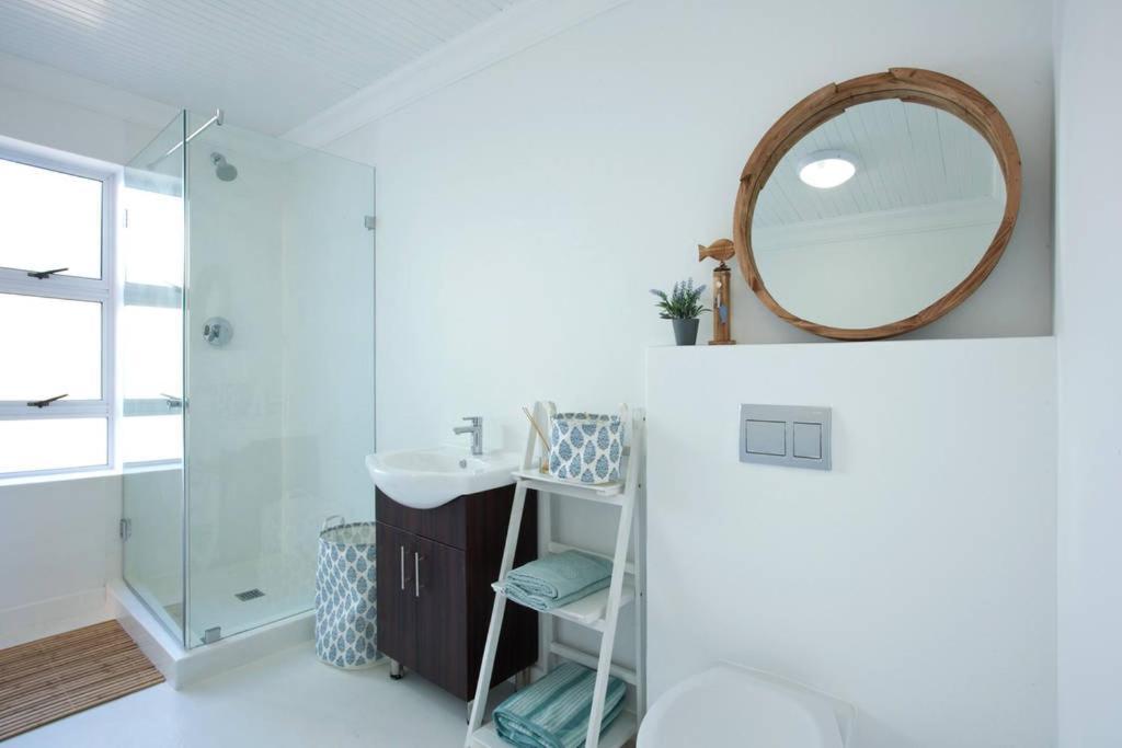 Sunset Beach Living Guesthouse Le Cap Extérieur photo
