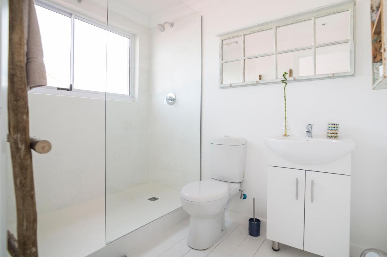Sunset Beach Living Guesthouse Le Cap Extérieur photo